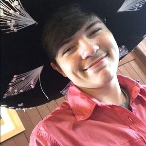 Meet your Posher, Isaac